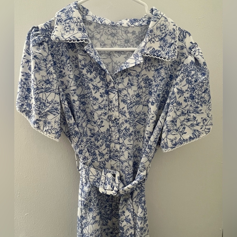 Blue Floral Button-Front Dress with Belt